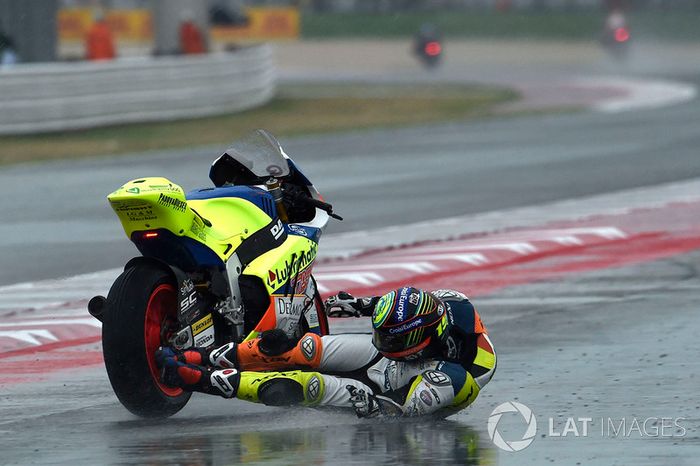 Xavier Simeon, Tasca Racing Scuderia Moto2, caída