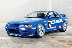 Nissan Motorsports Calsonic R32 renk düzeni