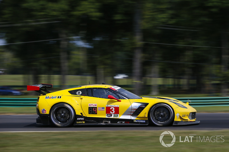 #3 Corvette Racing Chevrolet Corvette C7.R: Antonio Garcia, Jan Magnussen