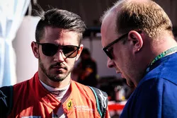 Daniel Abt, ABT Schaeffler Audi Sport, mit Sam Smith, Motorsport.com
