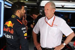 Daniel Ricciardo, Red Bull Racing, Helmut Markko, Consultant, Red Bull Racing