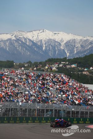 Daniil Kvyat, Scuderia Toro Rosso STR12