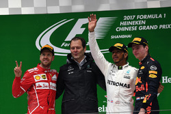 Podium: second place Sebastian Vettel, Ferrari, Aldo Costa, Mercedes AMG F1 Engineering Director, Race winner Lewis Hamilton, Mercedes AMG F1, third place Max Verstappen, Red Bull Racing