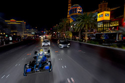 Sam Bird, DS Virgin Racing, leads Mitch Evans, Jaguar Racing in a I-Pace SUV concept car. Antonio Fe