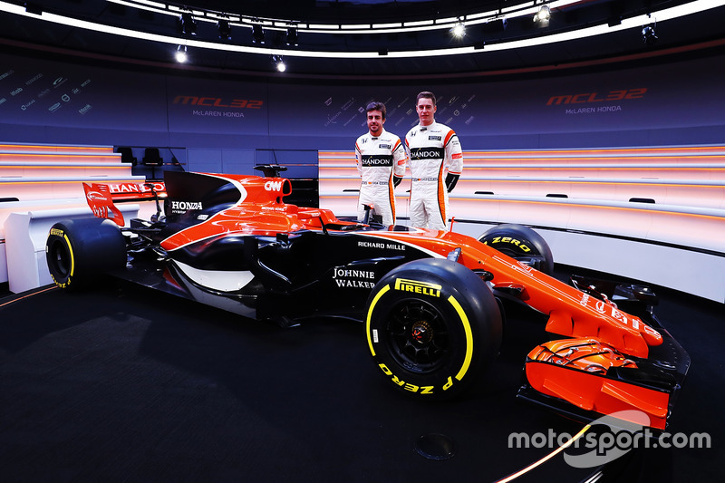 A mudança no regulamento técnico fez com que a McLaren iniciasse o campeonato com boas expectativas. A intenção era de, ao menos, mostrar um salto de qualidade em relação aos anos anteriores.