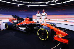 Fernando Alonso, McLaren, and Stoffel Vandoorne, McLaren