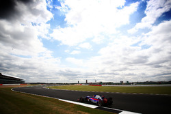 Даниил Квят, Scuderia Toro Rosso STR12