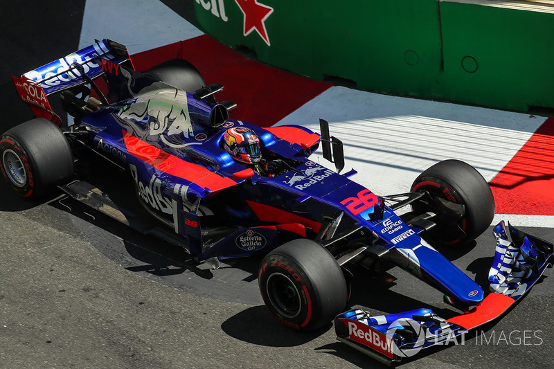 11: Daniil Kvyat, Scuderia Toro Rosso STR12