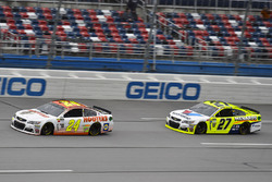 Chase Elliott, Hendrick Motorsports, Chevrolet; Paul Menard, Richard Childress Racing, Chevrolet