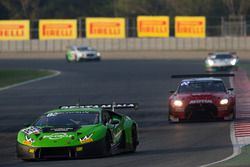 #82 GRT Grasser Racing Team Lamborghini Huracan GT3: Tom Dillmann, Giorgio Roda, Paolo Ruberti