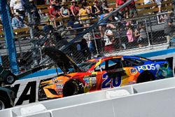 Matt Kenseth, Joe Gibbs Racing Toyota wreck