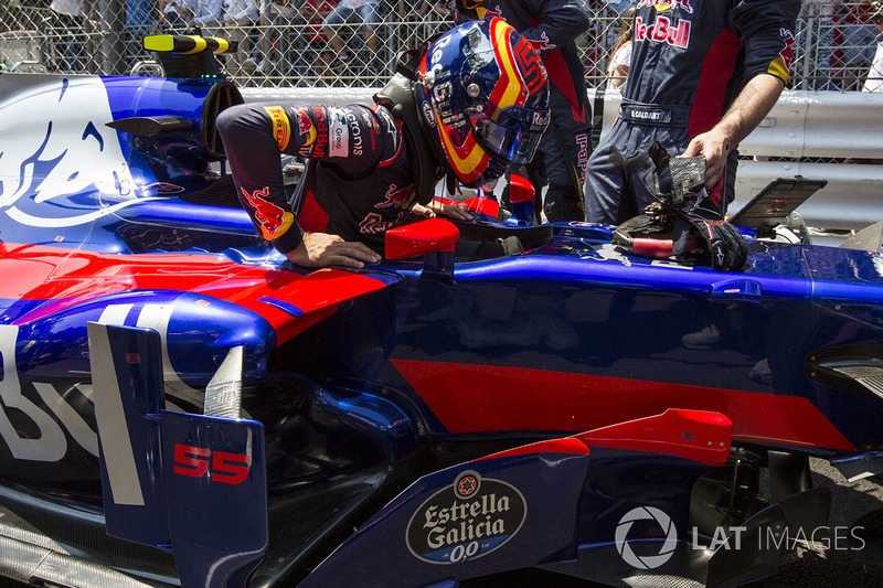 Carlos Sainz Jr., Scuderia Toro Rosso STR12