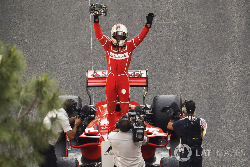 Pemenang balapan, Sebastian Vettel, Ferrari