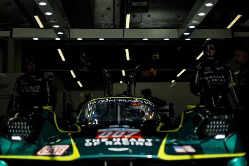 #007 Aston Martin Thor Team Aston Martin Valkyrie : Harry Tincknell, Tom Gamble, Ross Gunn