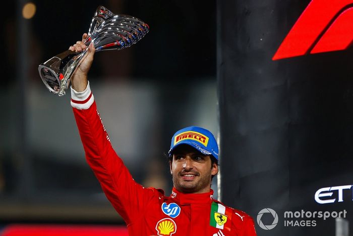 135 - Carlos Sainz, 2º en el GP de Abu Dhabi 2024 con Ferrari
