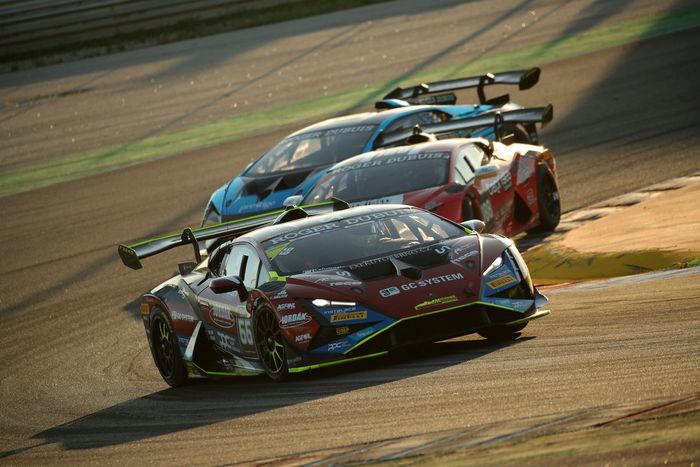 #66 Micanek Motorsport ACCR, Huracán Super Trofeo EVO2, Bronek Formanek