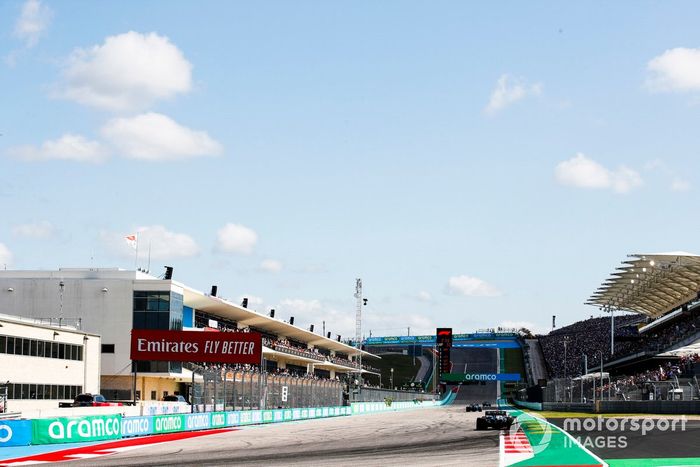 Lewis Hamilton, Mercedes W12