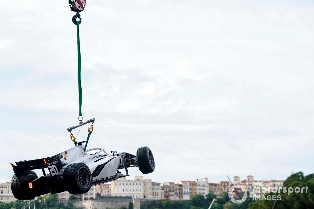 El coche accidentado de Gianluca Petecof, Campos Racing