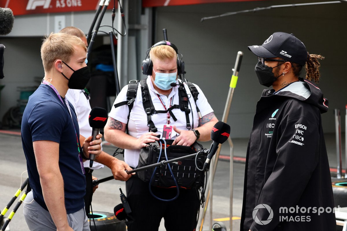 Billy Monger, presentatore televisivo, intervista Lewis Hamilton, Mercedes W12