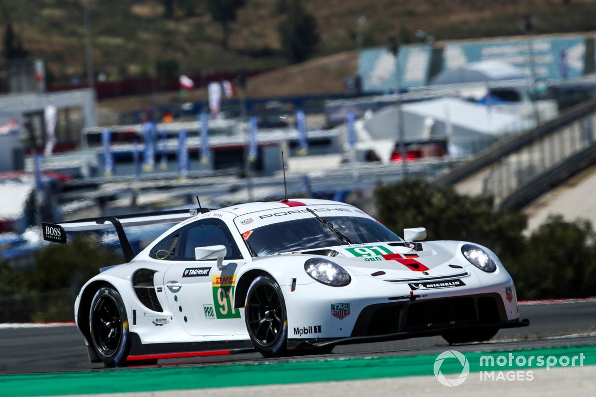 #91 Porsche GT Team Porsche 911 RSR - 19: Gianmaria Bruni, Richard Lietz, Frederic Makowiecki