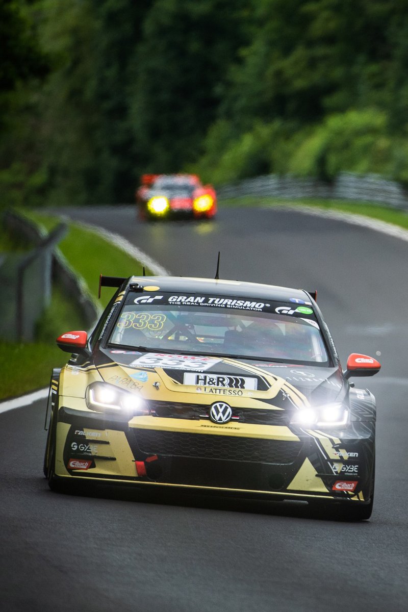 #333 Emir Aşarı, Volkswagen Golf 7 GTI TCR, B Max Kruse Racing