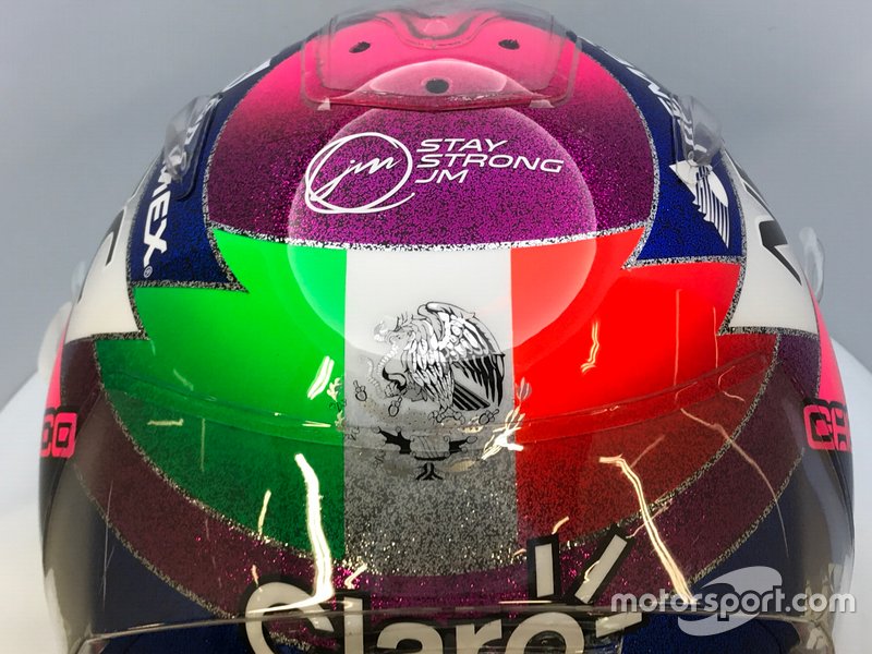 El casco de Sergio Pérez, Racing Point, para el GP de Singapur