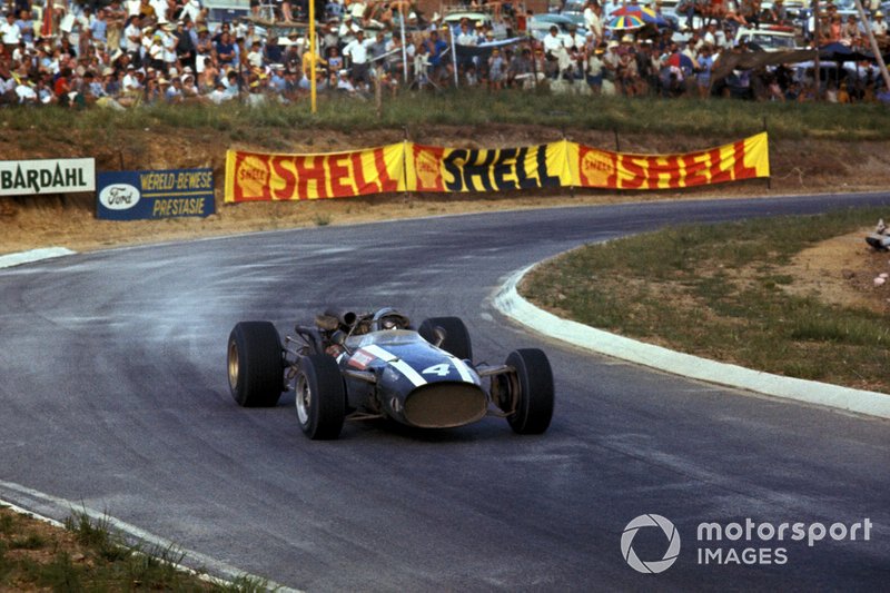 #38 Pedro Rodríguez, Cooper Maserati