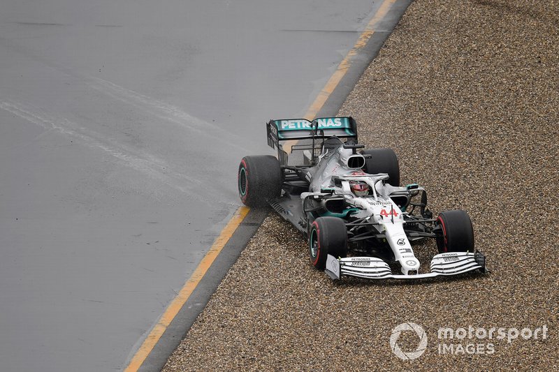 Hamilton patinó...