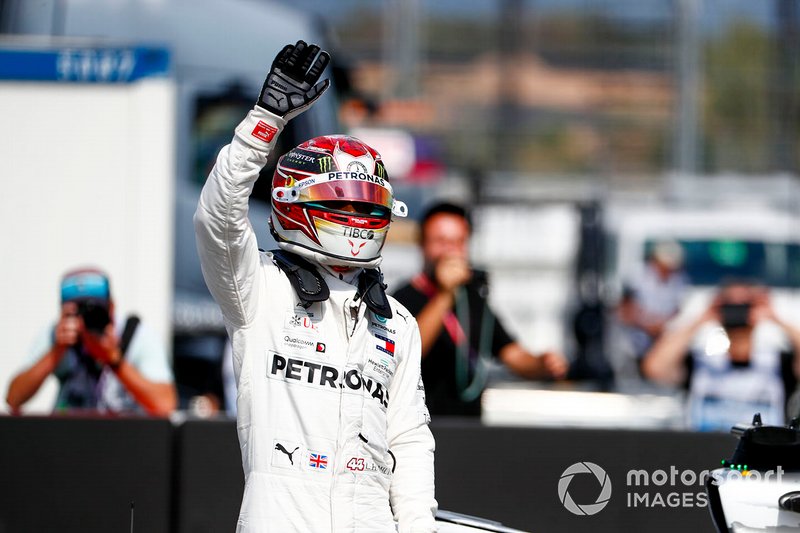 Pole Sitter Lewis Hamilton, Mercedes AMG F1