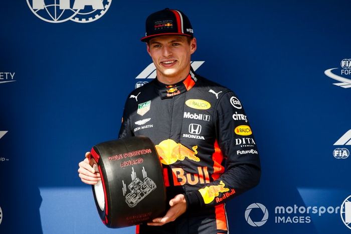 Max Verstappen comemora sua primeira pole position