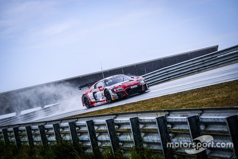 #26 Sainteloc Racing Audi R8 LMS GT3: Steven Palette, Markus Winkelhock