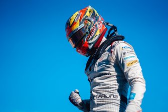 Racewinnaar Robin Frijns, Envision Virgin Racing in parc ferme
