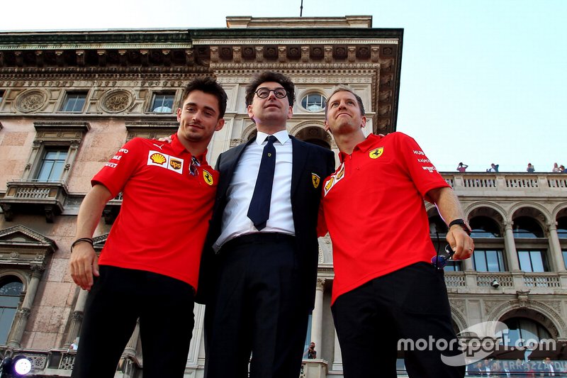 Charles Leclerc, Ferrari, Sebastian Vettel, Ferrari, Mattia Binotto, Team Principal Ferrari