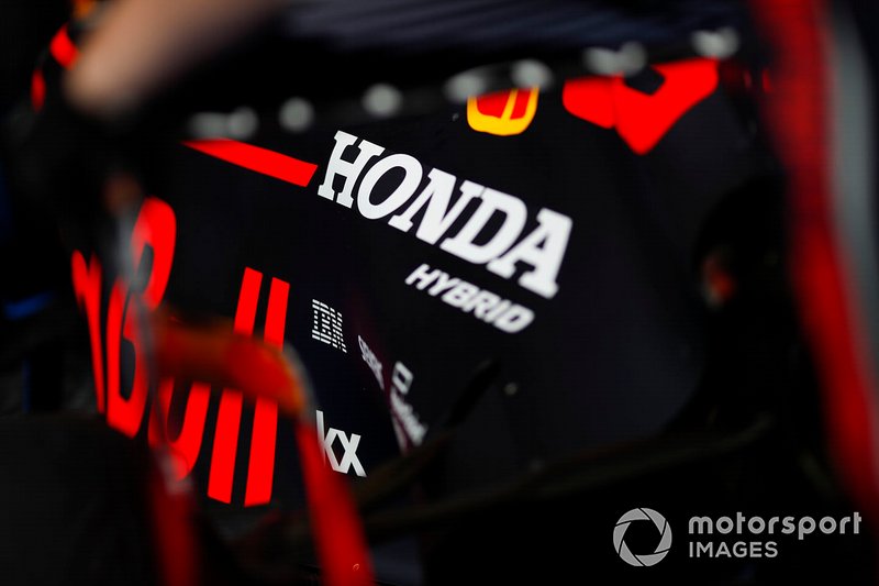 Honda: 1549 (7211 km)