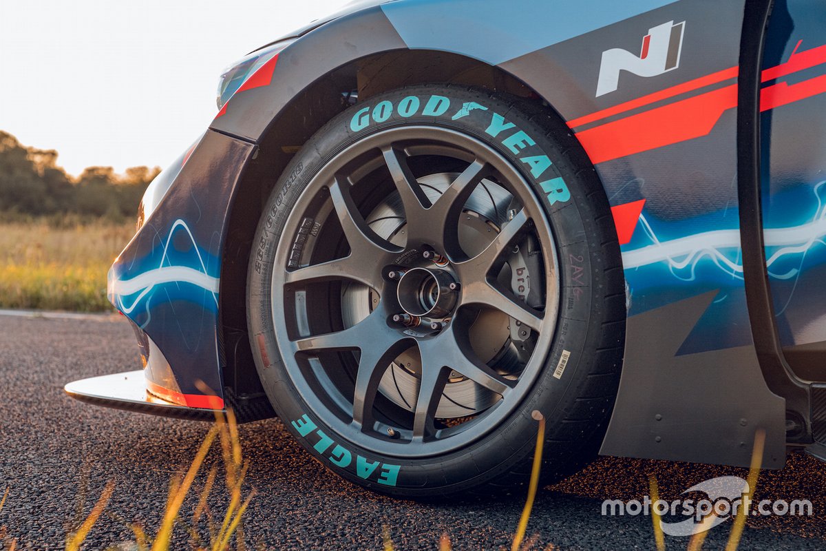 Hyundai Veloster N ETCR
