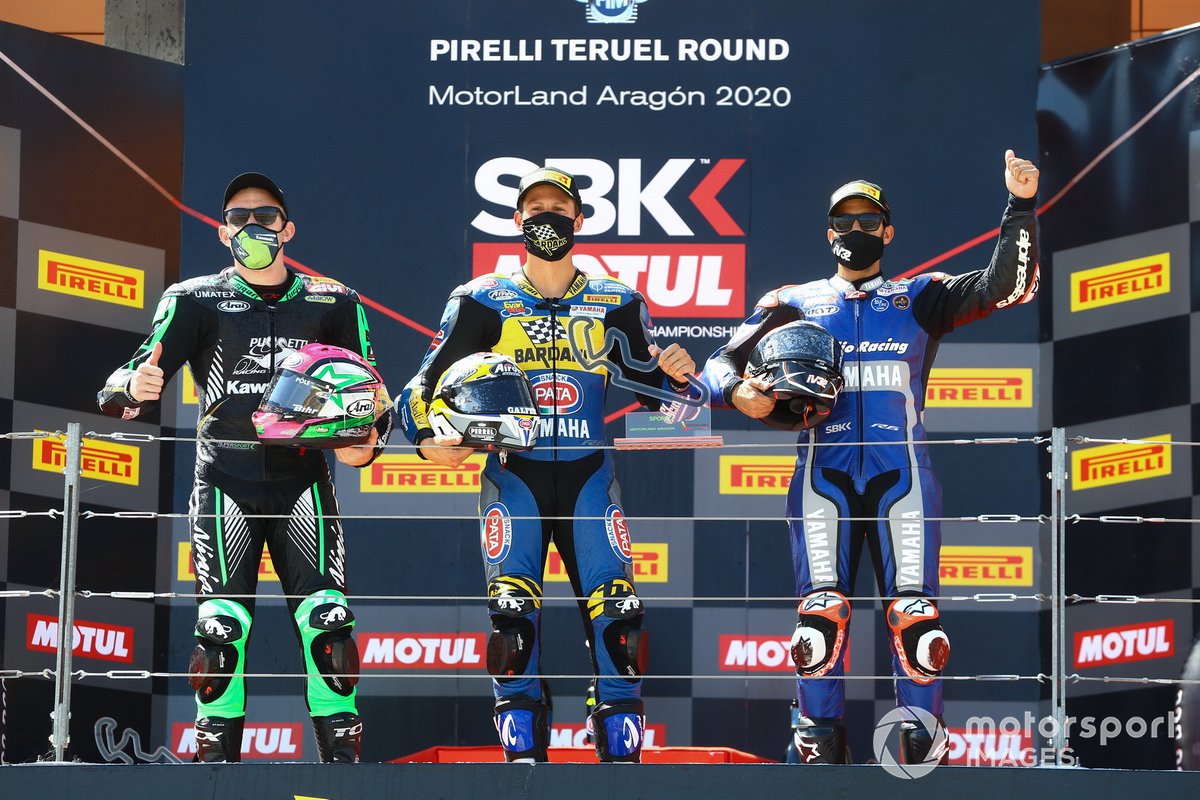 Podio: Lucas Mahias, Kawasaki Puccetti Racing, Andrea Locatelli, BARDAHL Evan Bros. WorldSSP Team, Isaac Vinales, Kallio Racing