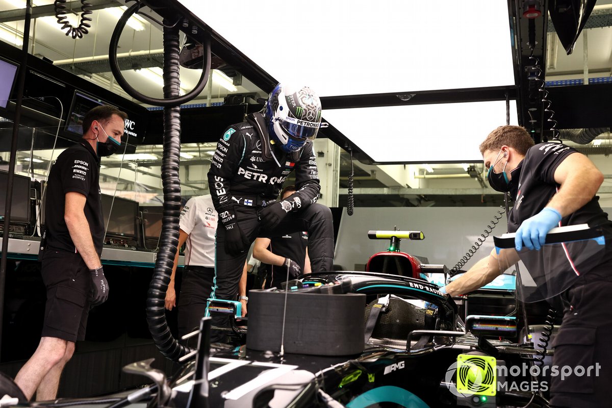 Valtteri Bottas, Mercedes-AMG F1 in the garage