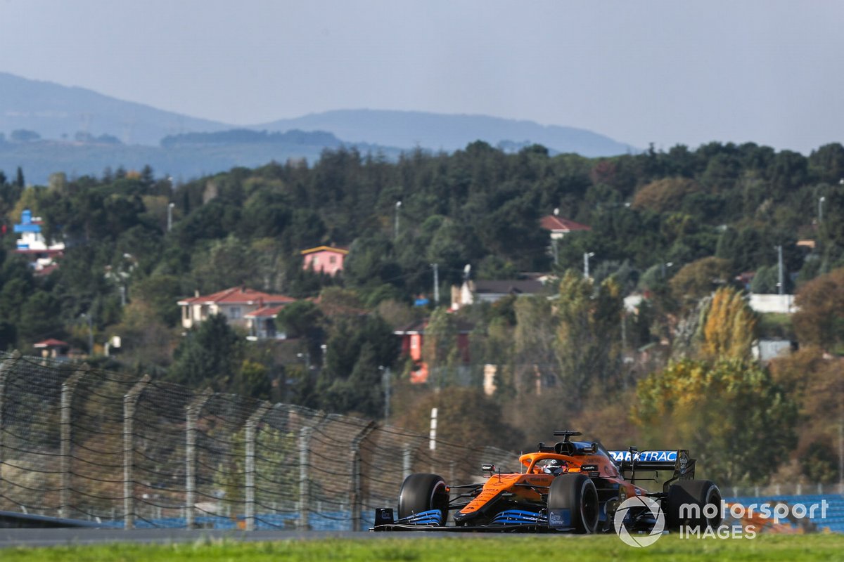 Carlos Sainz Jr., McLaren MCL35