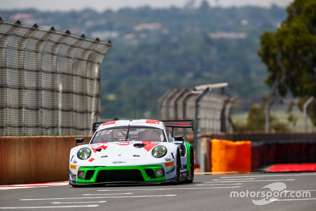#12 GPX Racing Porsche 911 GT3 R: Matt Campbell, Patrick Pilet, Mathieu Jaminet