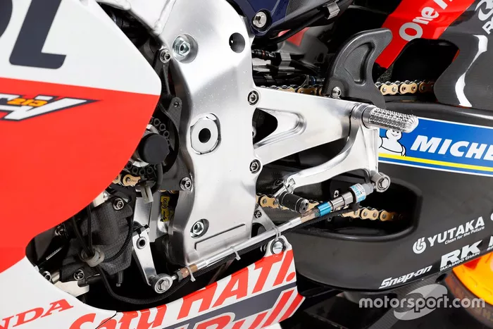 RC213V (Alex Marquez) 2020YM studio shot