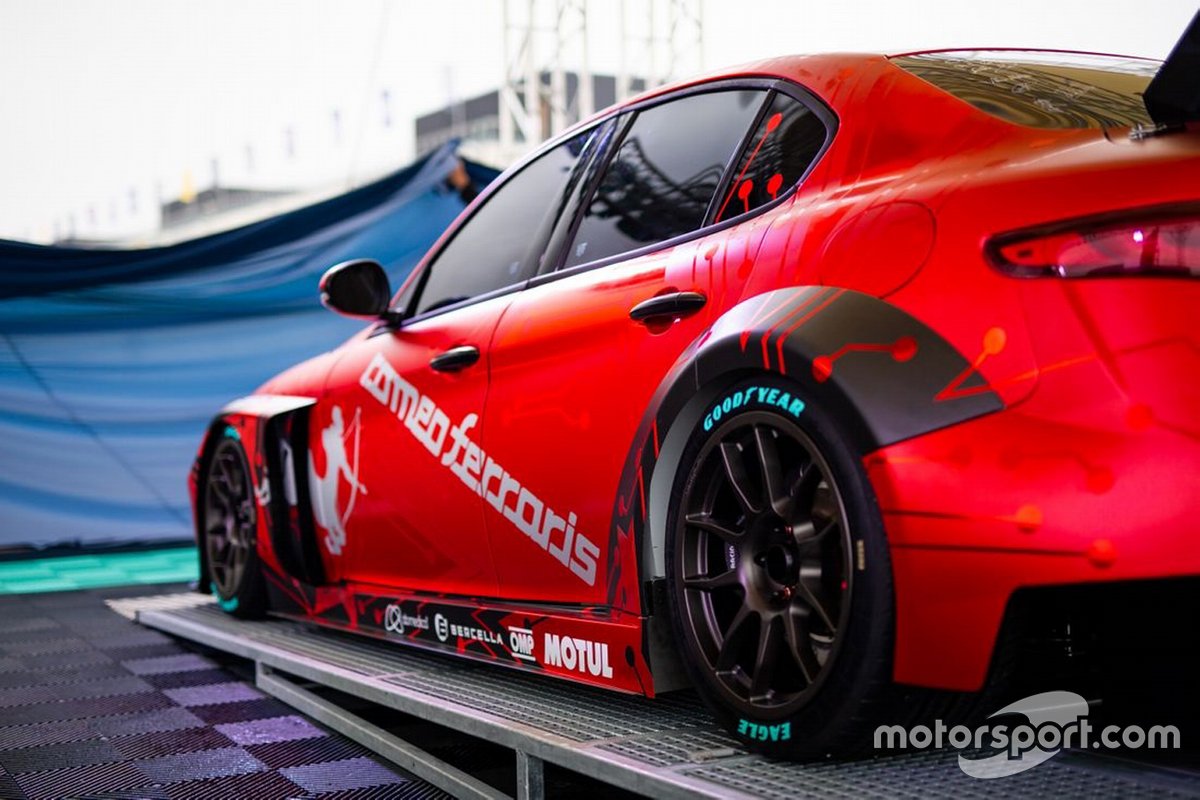 Alfa Romeo Giulia ETCR, Romeo Ferraris