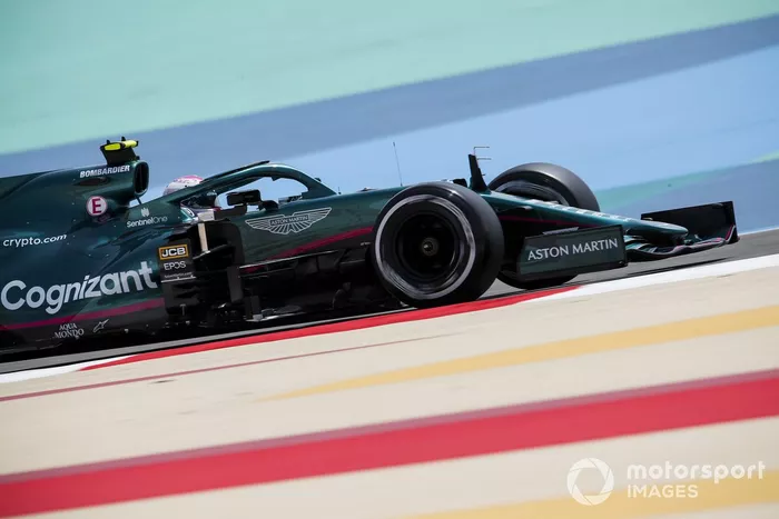 Sebastian Vettel, Aston Martin AMR21 