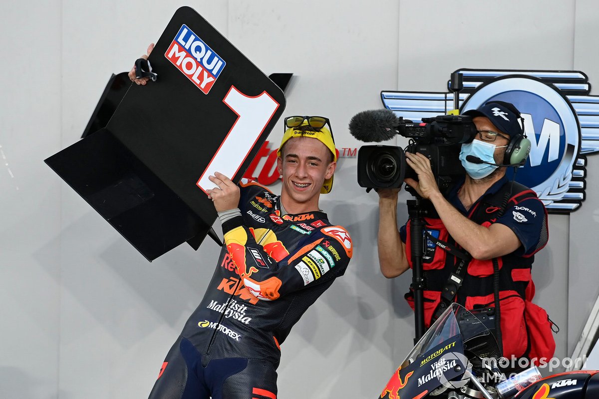 Ganador Pedro Acosta, Red Bull KTM Ajo