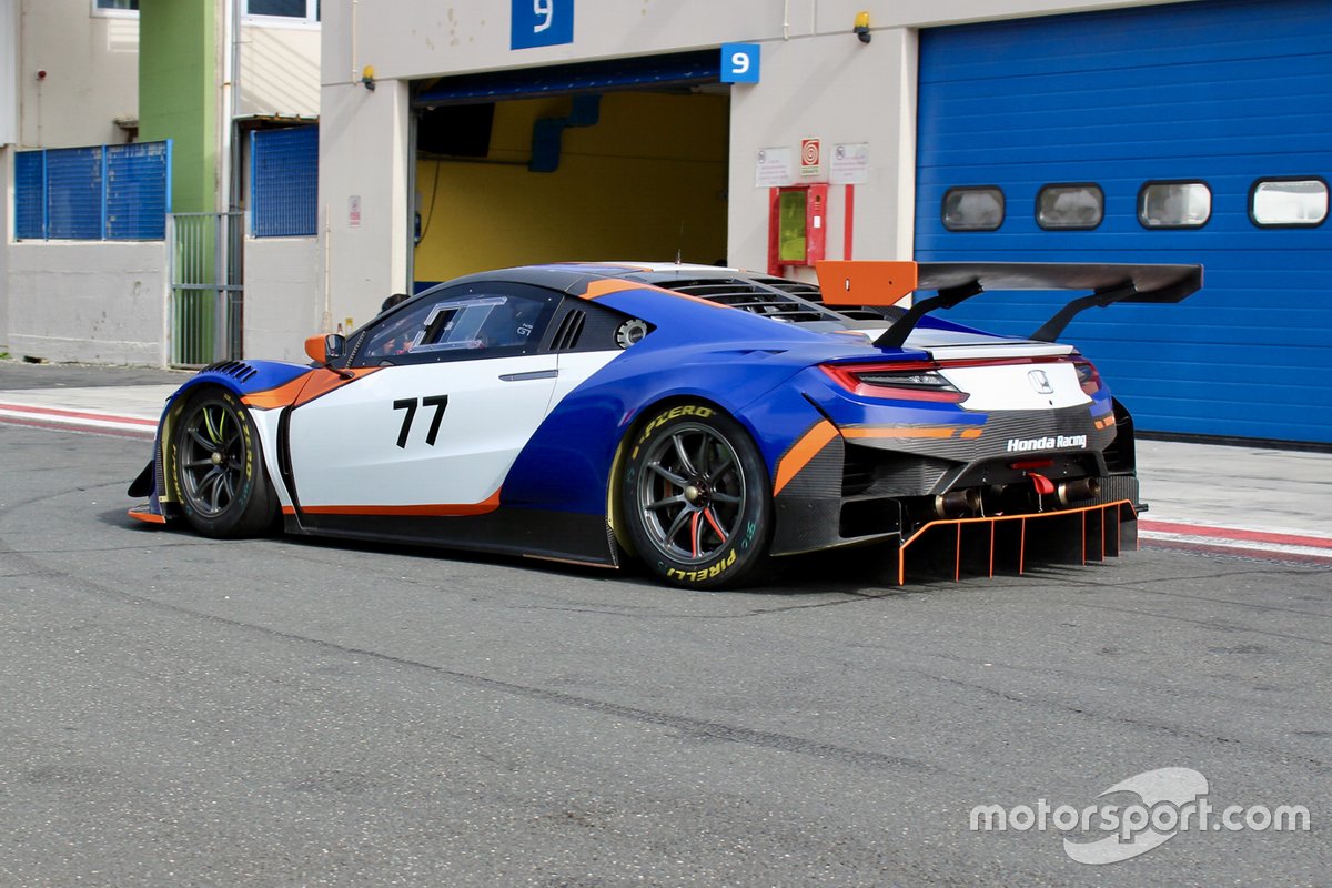 Honda NSX GT3, Nova Race