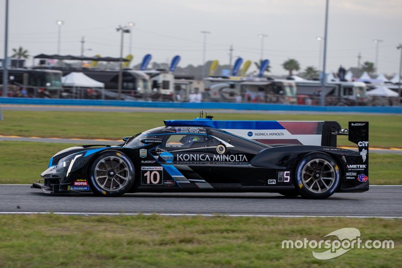 #10 Wayne Taylor Racing Cadillac DPi: Renger Van Der Zande, Ryan Briscoe, Scott Dixon