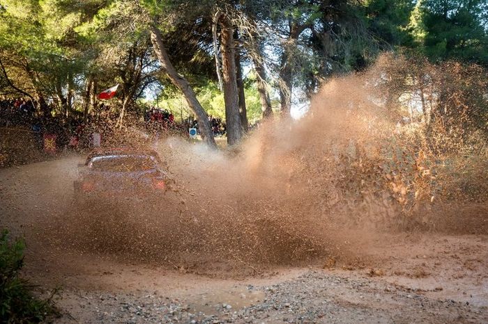 Sébastien Loeb, Daniel Elena, Hyundai Motorsport Hyundai i20 Coupe WRC