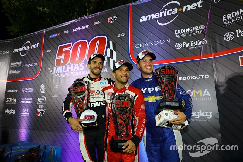 Equipe Spirit Sports, formada por pilotos argentinos como Matias Rossi, também subiu no pódio