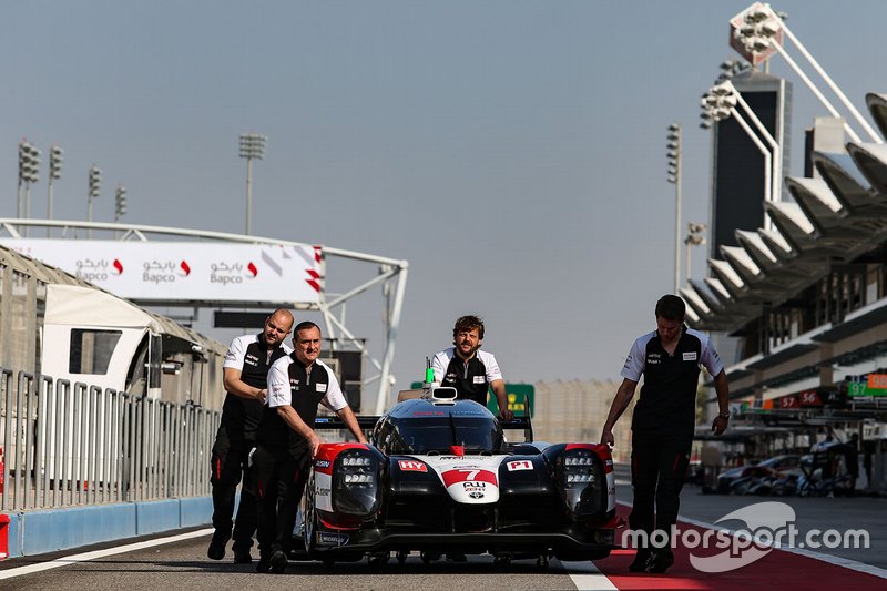 #7 Toyota Gazoo Racing Toyota TS050 - Hybrid: Mike Conway, Kamui Kobayashi, Jose Maria Lopez