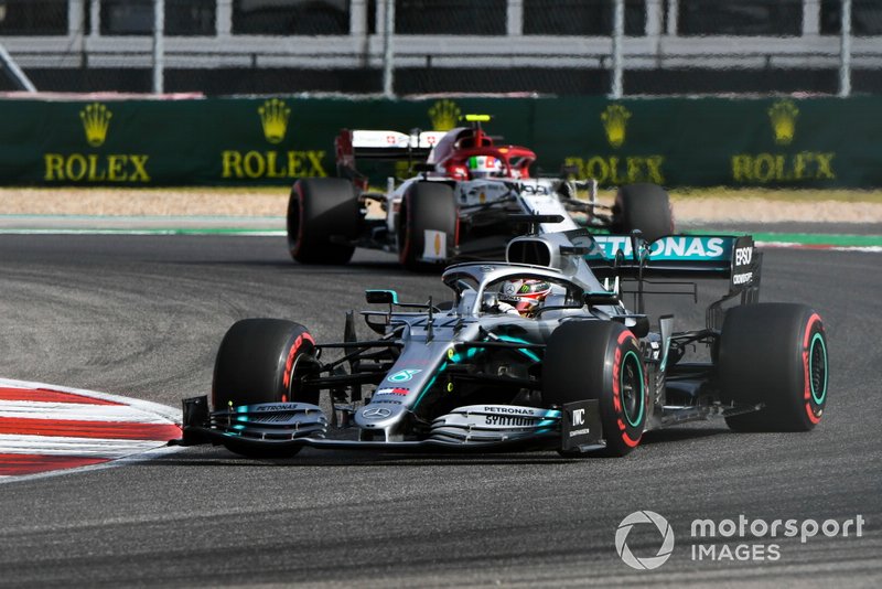 Lewis Hamilton, Mercedes AMG F1 W10, leads Antonio Giovinazzi, Alfa Romeo Racing C38