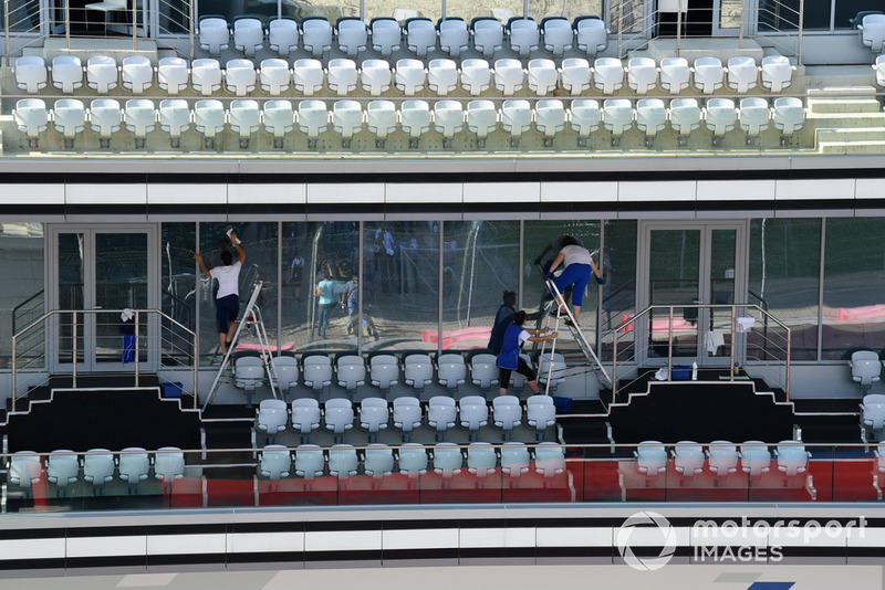 Persiapan grandstand